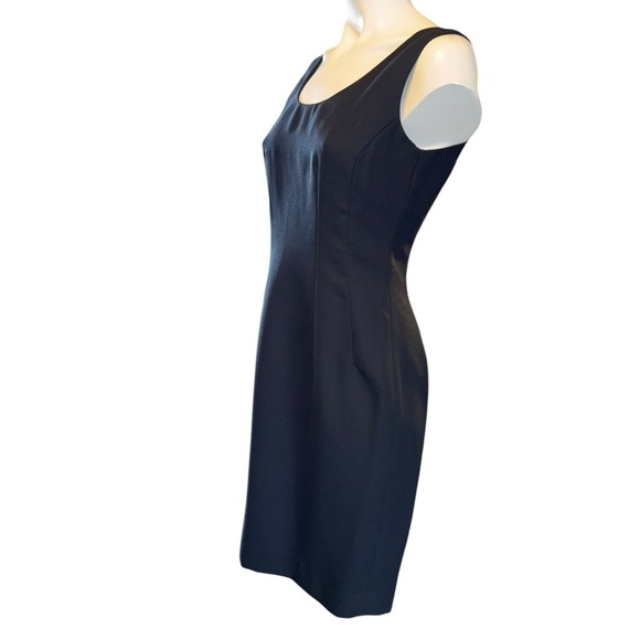 Karin Stevens Women’s Little Black Dress SZ 6 Fitted Scoop Neck Sexy Cocktail - Picture 4 of 5